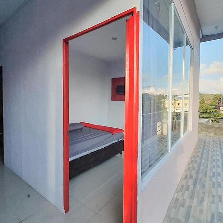 Sky Residence Tomohon Mitra Reddoorz Bagian luar foto