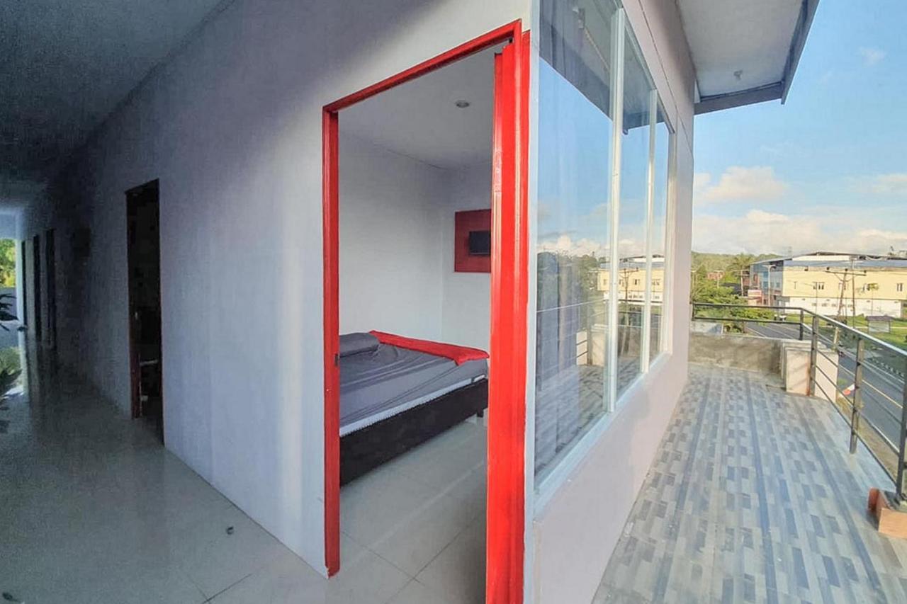 Sky Residence Tomohon Mitra Reddoorz Bagian luar foto
