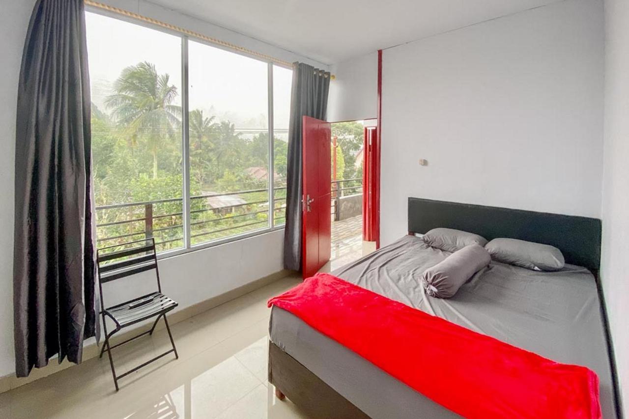 Sky Residence Tomohon Mitra Reddoorz Bagian luar foto