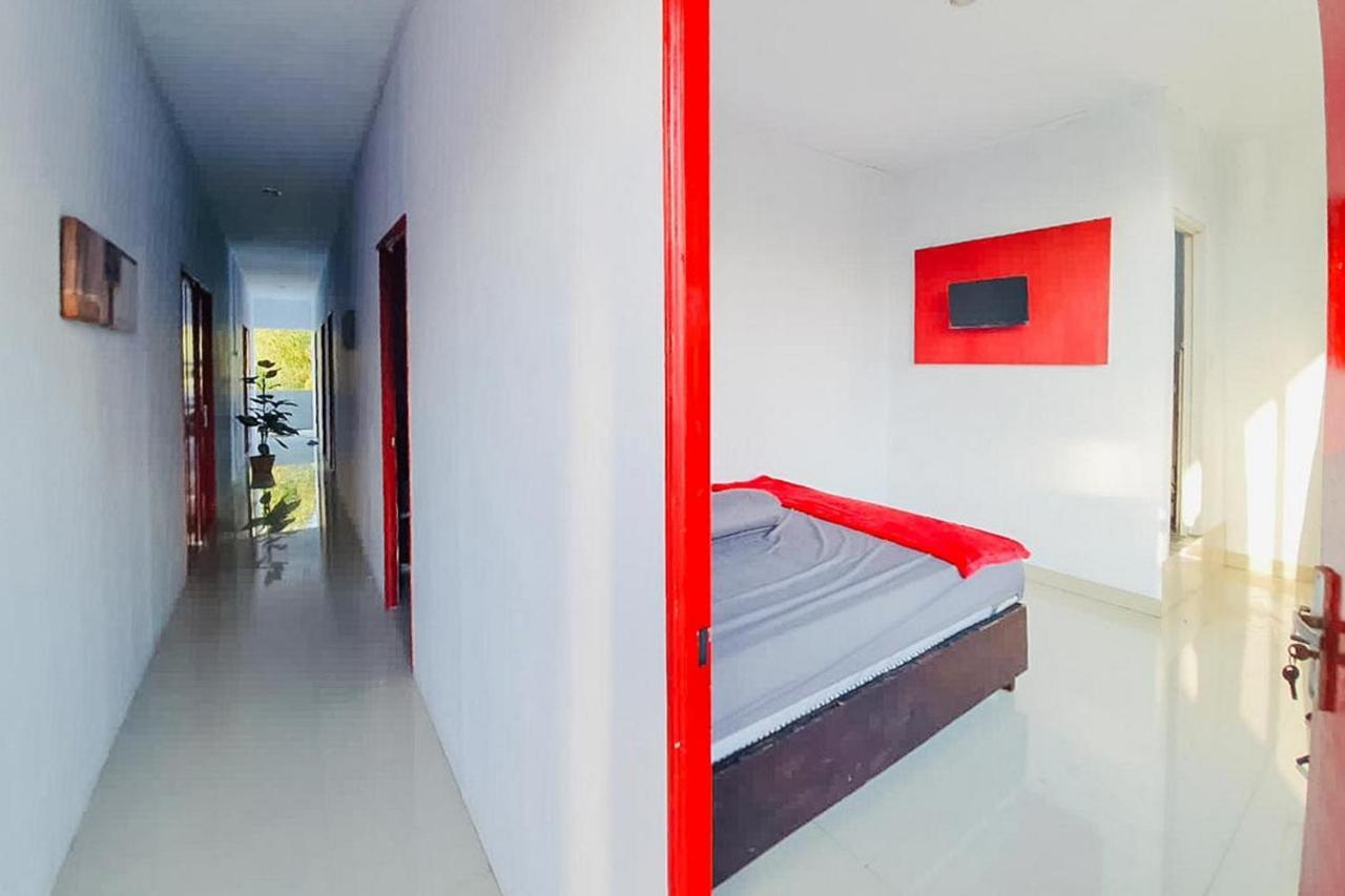 Sky Residence Tomohon Mitra Reddoorz Bagian luar foto